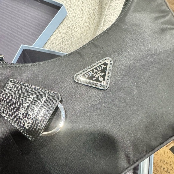Prada Re-Edition nylon mini bag - Picture 3 of 5